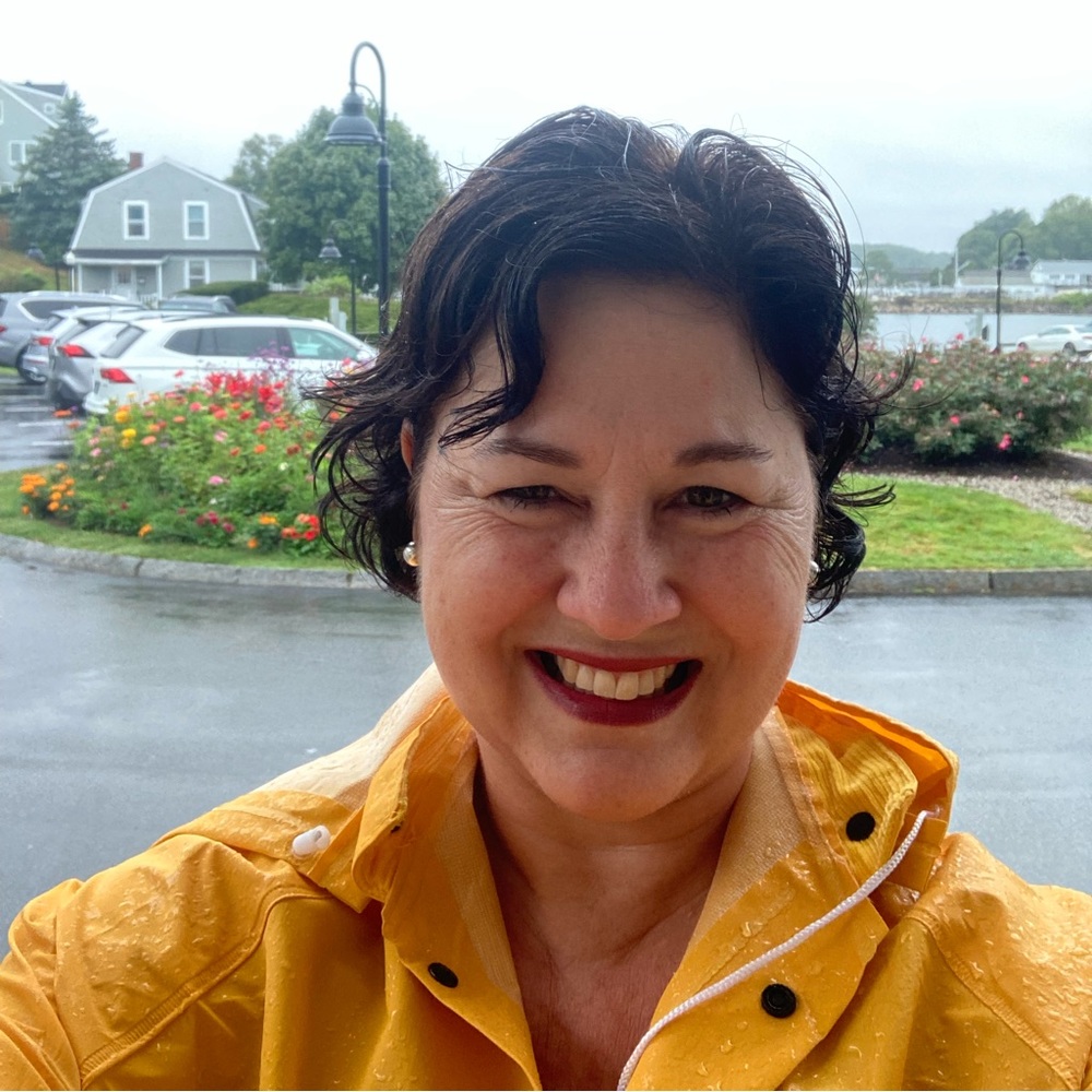 Meet your Posher, Dana